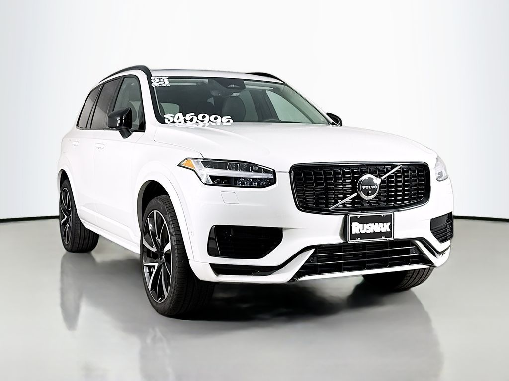 2023 Volvo XC90 Recharge T8 Plus Dark Theme eAWD