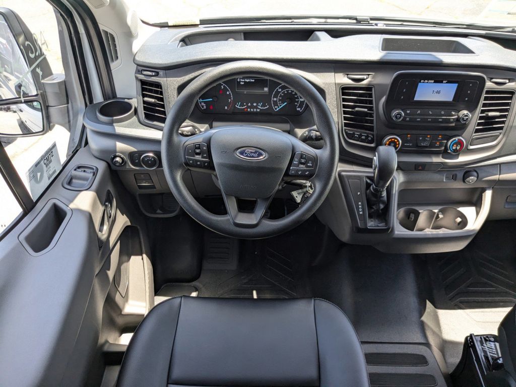 2025 Ford Transit 250