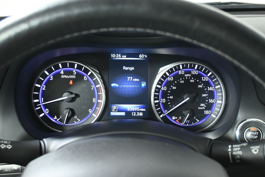 2017 INFINITI Q50 Premium 18