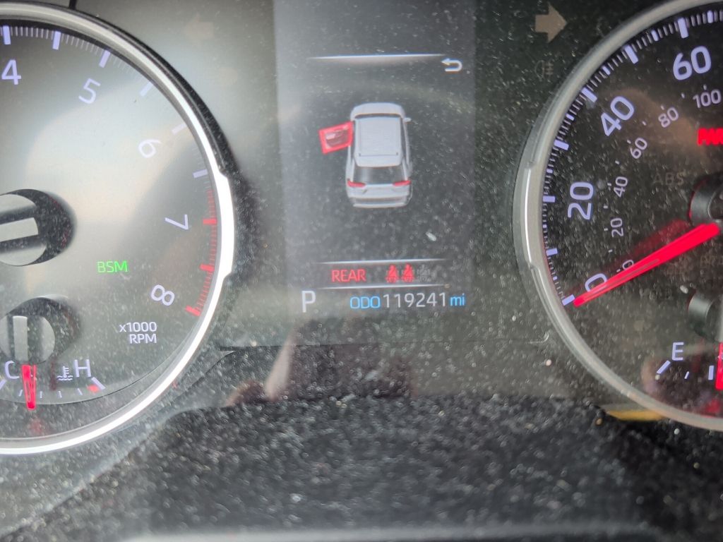 Certified Used 2020 Black Toyota XLE image 9