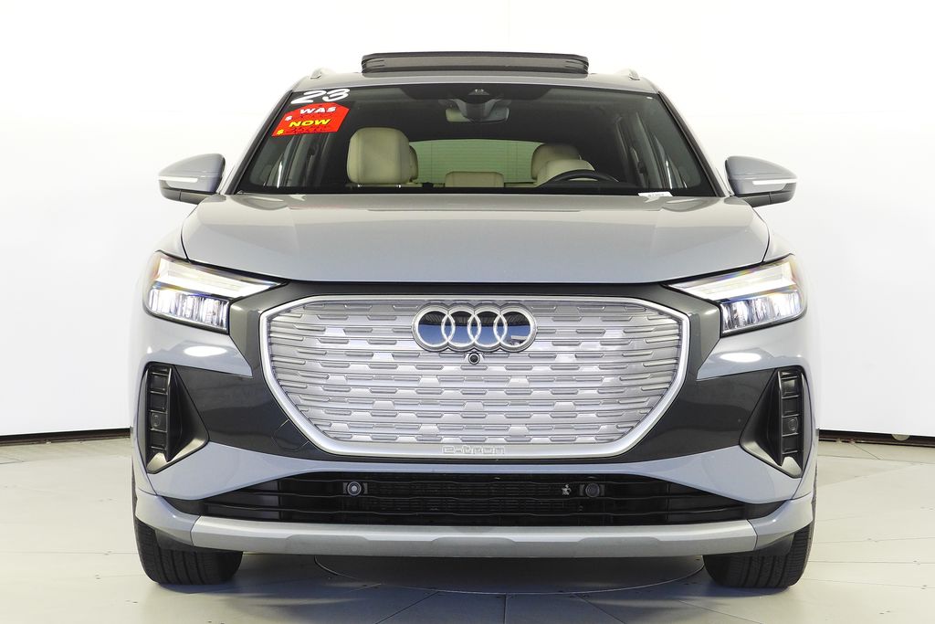 Thumbnail: 2023 Audi Q4 e-tron - 3