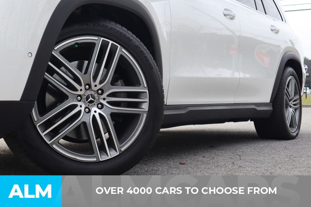 Used 2025 White Mercedes-Benz GLS 450 image 3
