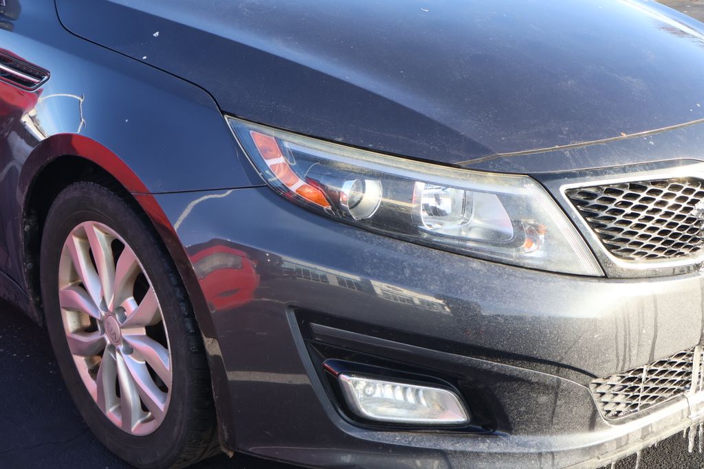 Thumbnail: 2015 Kia Optima - 4