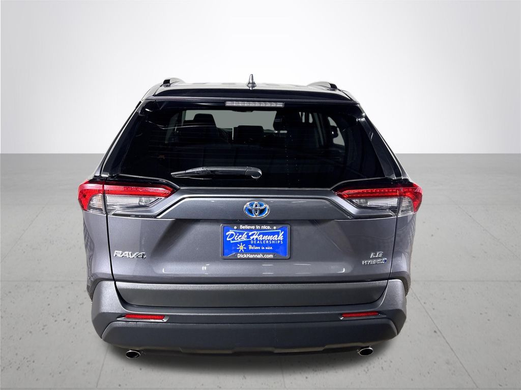 2024 Toyota RAV4 Hybrid LE