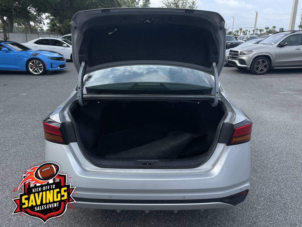 Used 2024 Nissan Altima Sedan