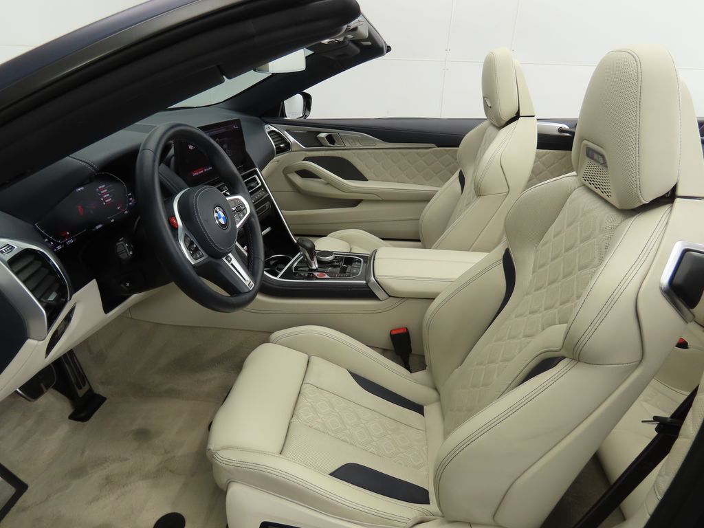 Thumbnail: 2023 BMW M8 - 27