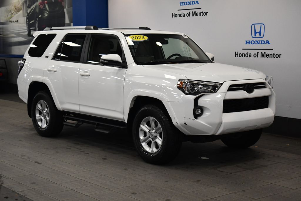 Thumbnail: 2023 Toyota 4Runner - 8