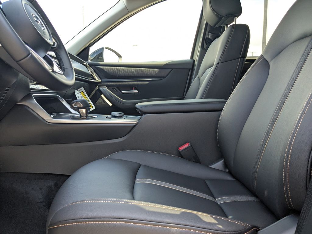2025 Mazda CX-90 3.3 Turbo Select Package