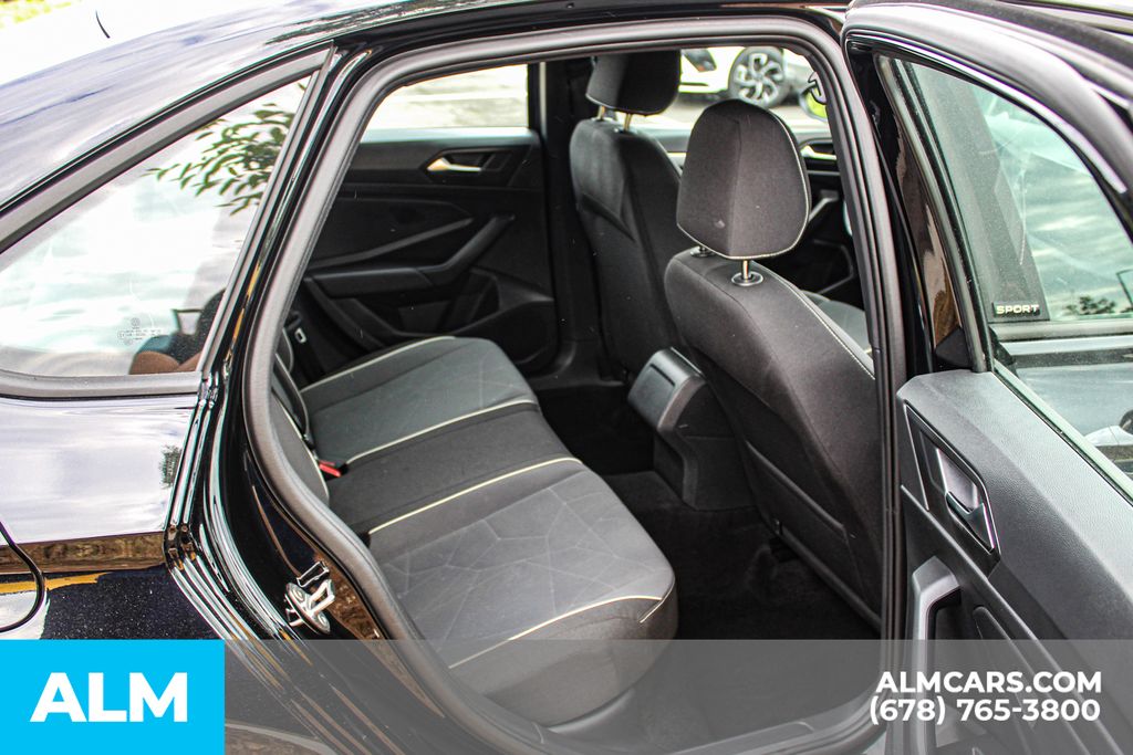 Used 2025 Black Volkswagen 1.5T Sport image 18