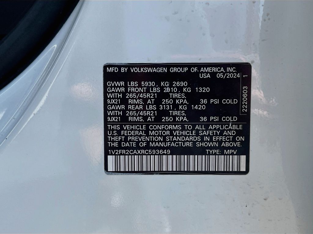Used 2024 White Volkswagen 2.0T SEL Premium R-Line image 36