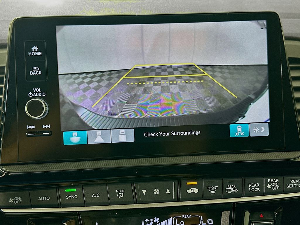 Thumbnail: 2026 Honda Odyssey - 12