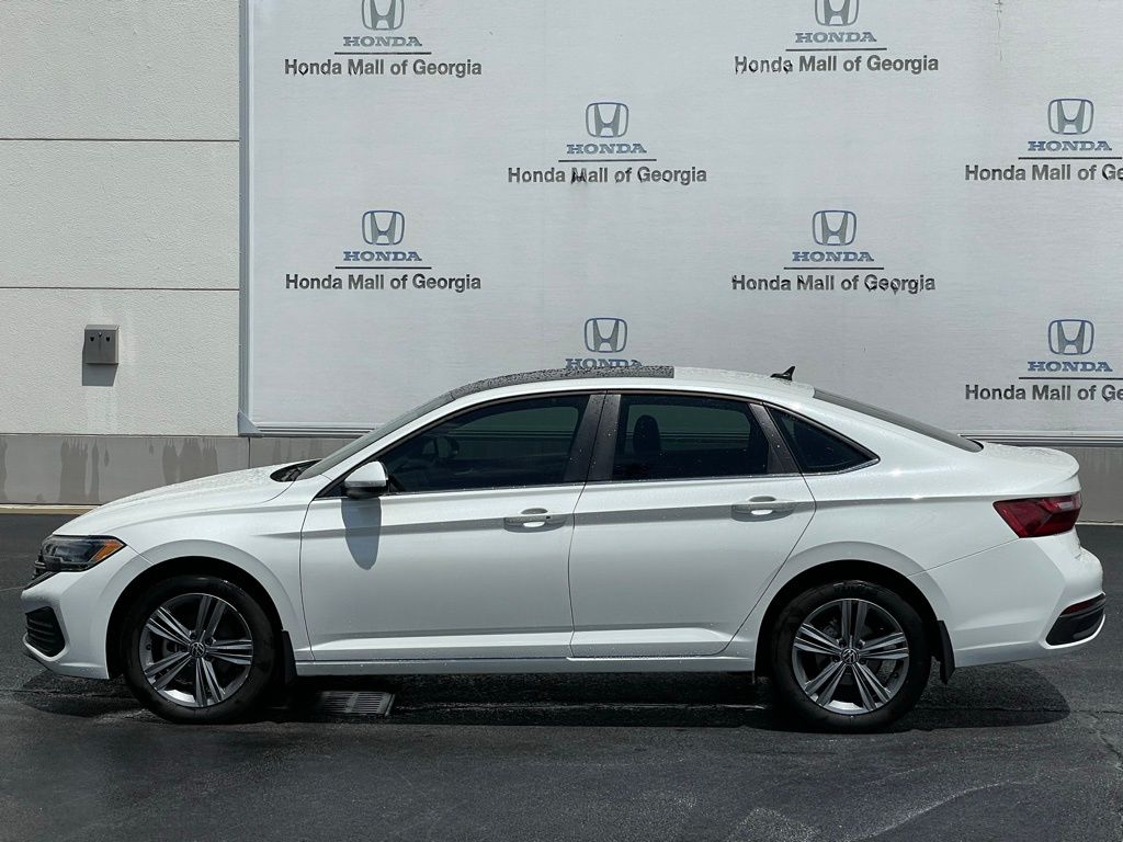 2023 Volkswagen Jetta SE 2