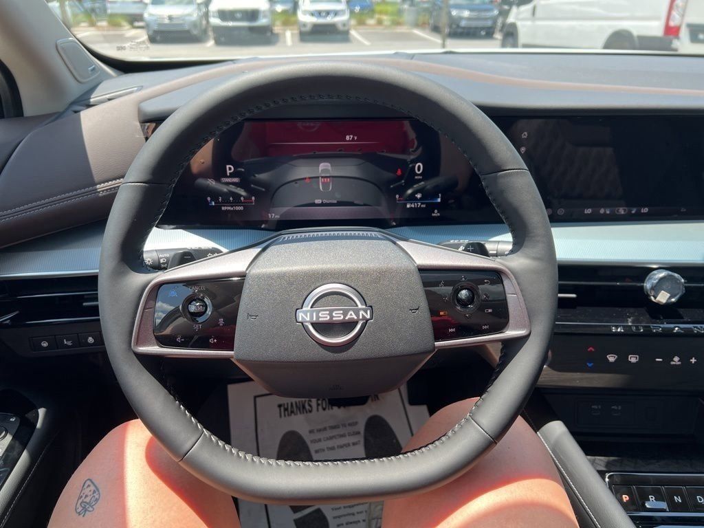 2025 Everest White Pearl Tricoat Nissan Murano Platinum AWD SUV