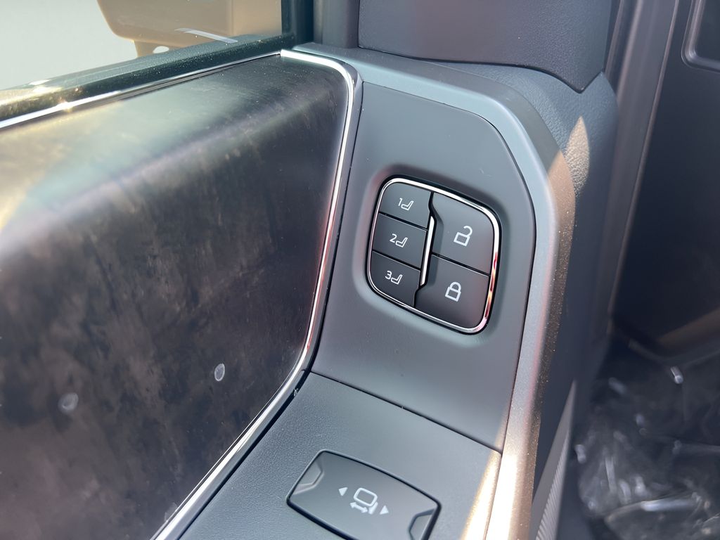 2025 Ford F-350SD