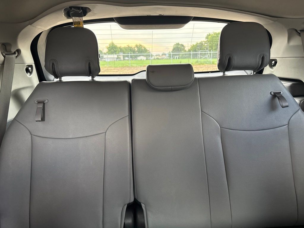 Used 2024 Toyota Sienna Van