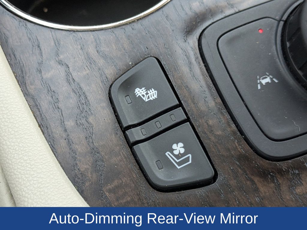 2021 GMC Acadia FWD Denali