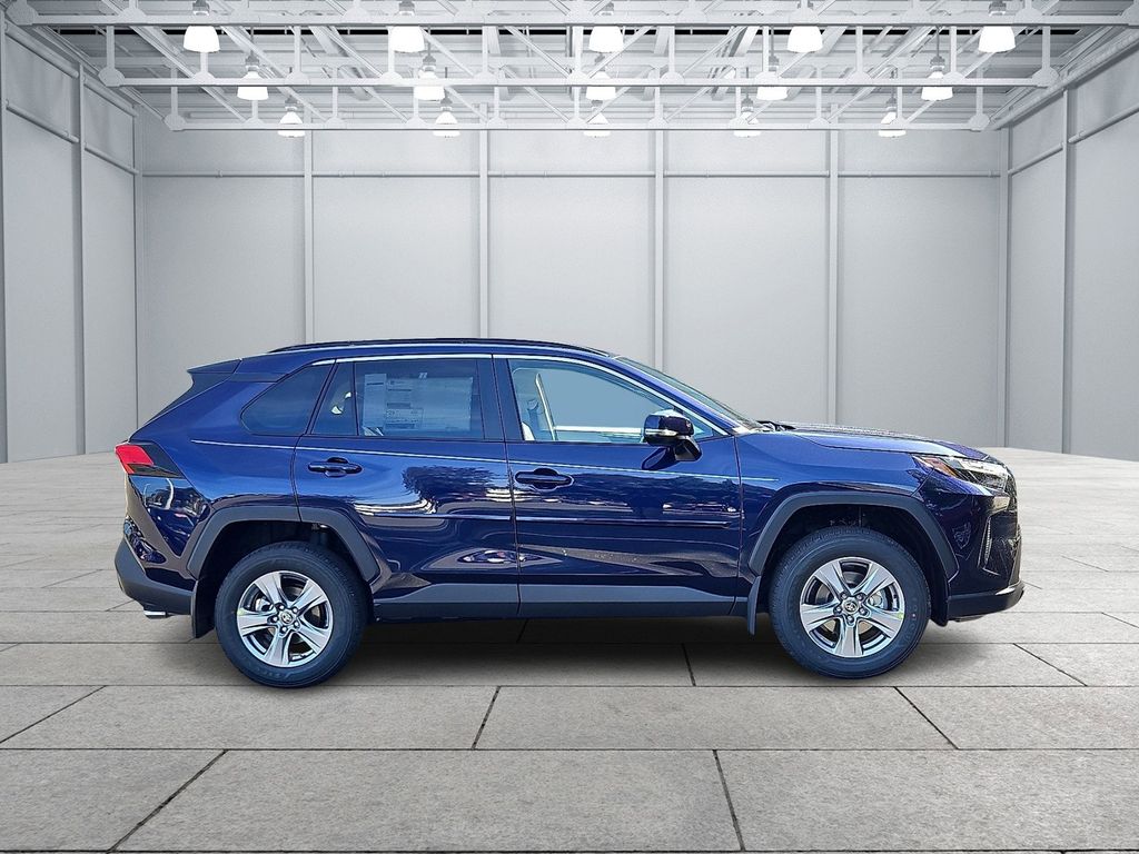 Thumbnail: 2025 Toyota RAV4 - 7