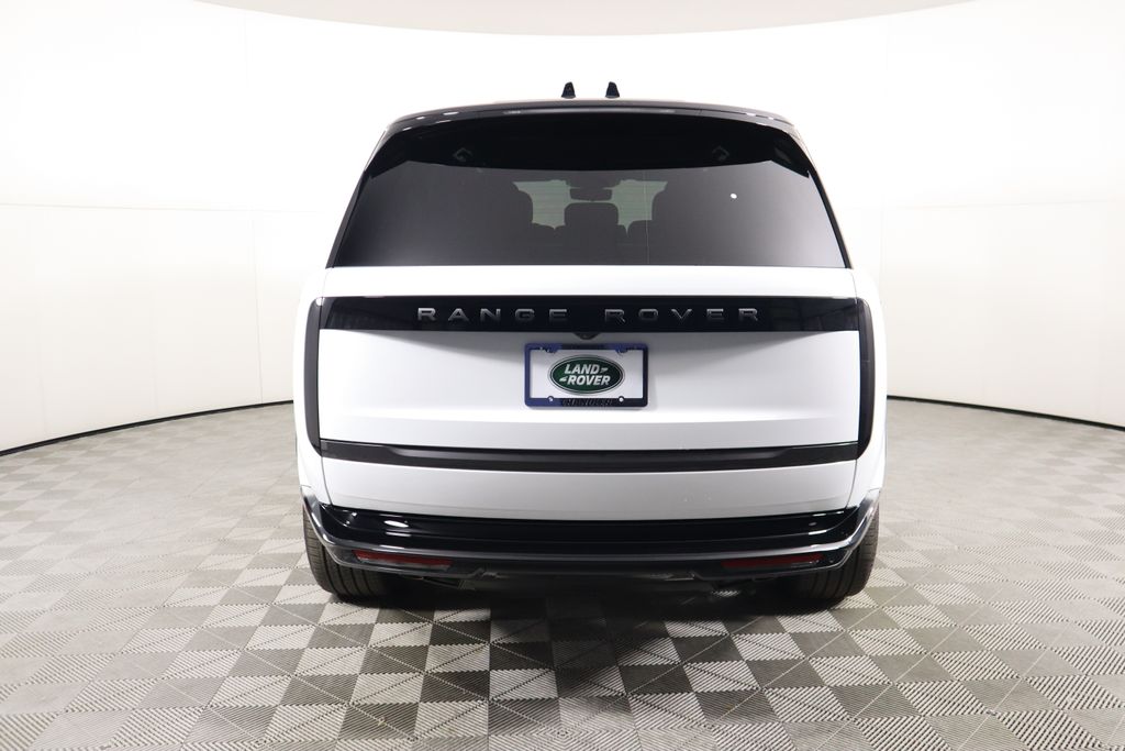 2025 Land Rover Range Rover SE 6