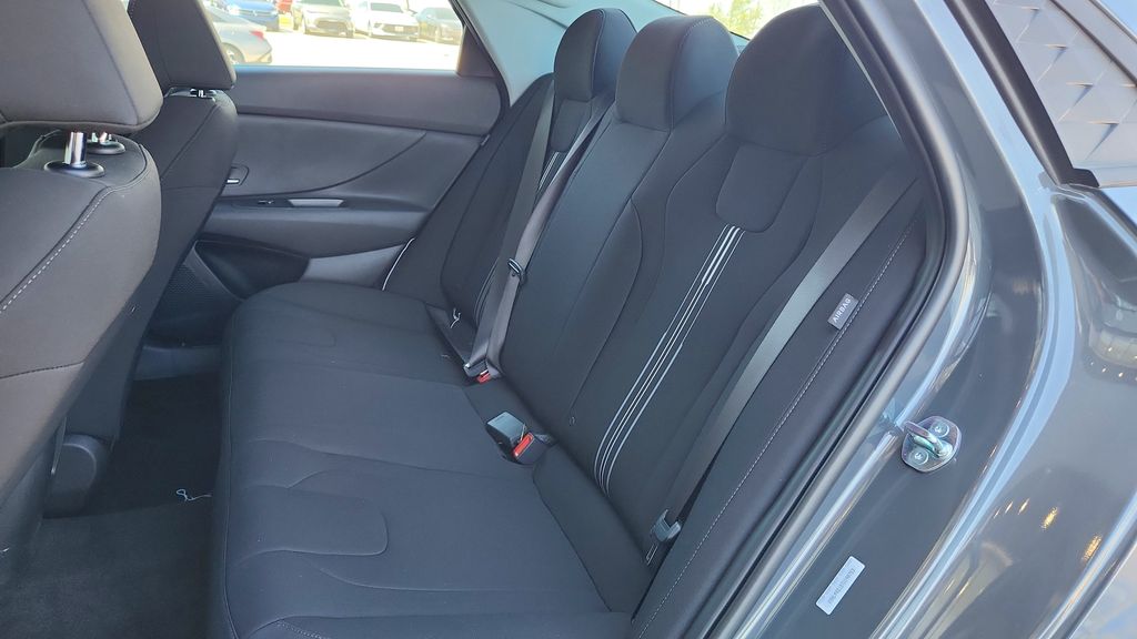 2026 Hyundai Elantra Hybrid