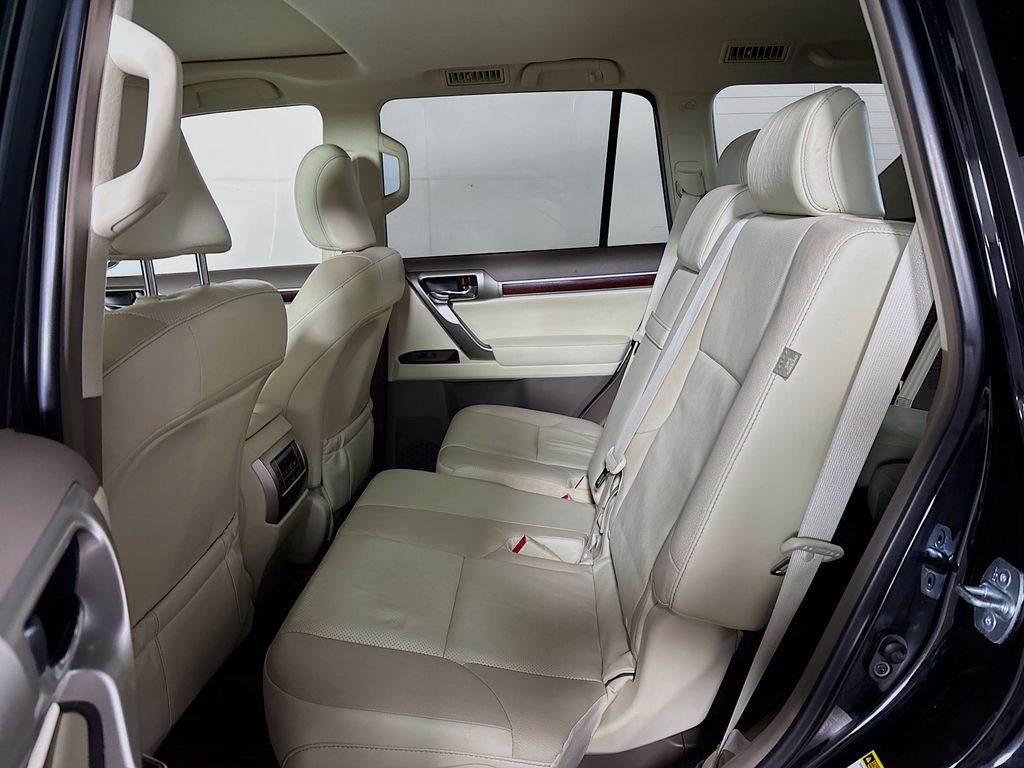 2016 Lexus GX 460