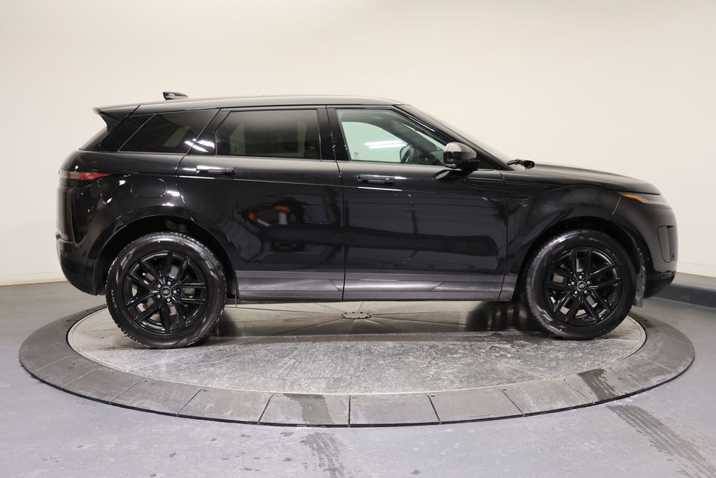 Thumbnail: 2026 Land Rover Range Rover Evoque - 6