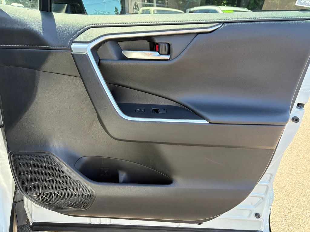 2020 Toyota RAV4 Hybrid Limited