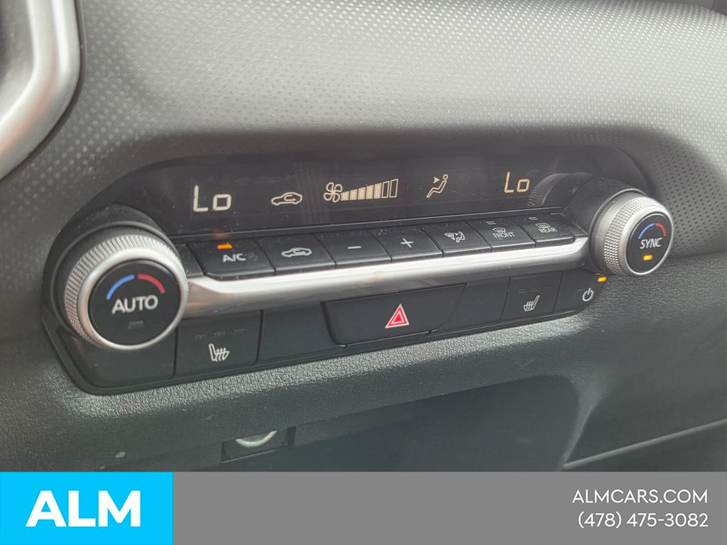 Used 2024 Blue Mazda 2.5 S Preferred Package image 23