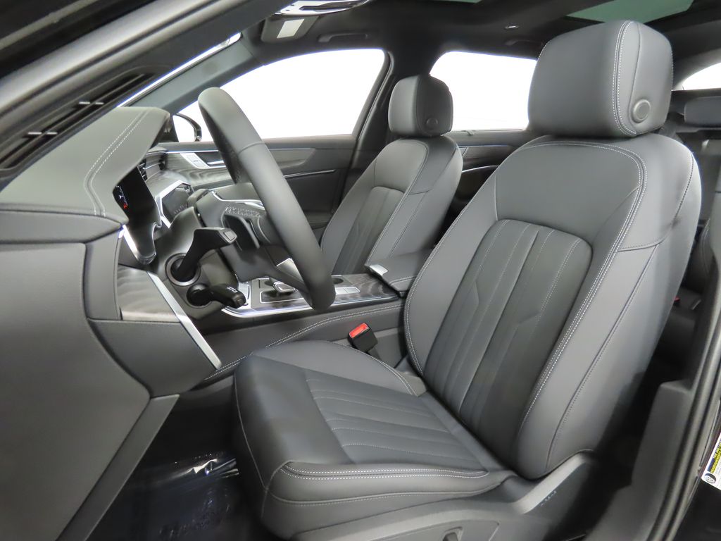 Thumbnail: 2026 Audi A6 - 32