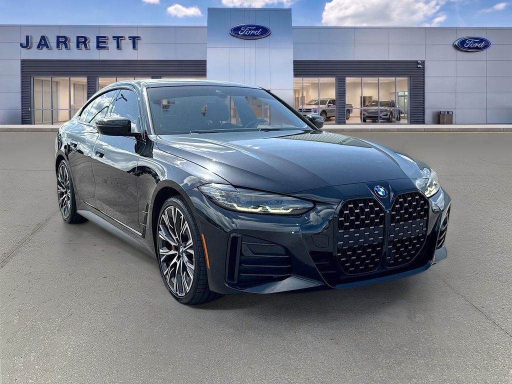 Black Sapphire Metallic 2022 BMW 4 Series 430i Gran Coupe RWD Coupe Rear-Wheel Drive 8-Speed Automatic