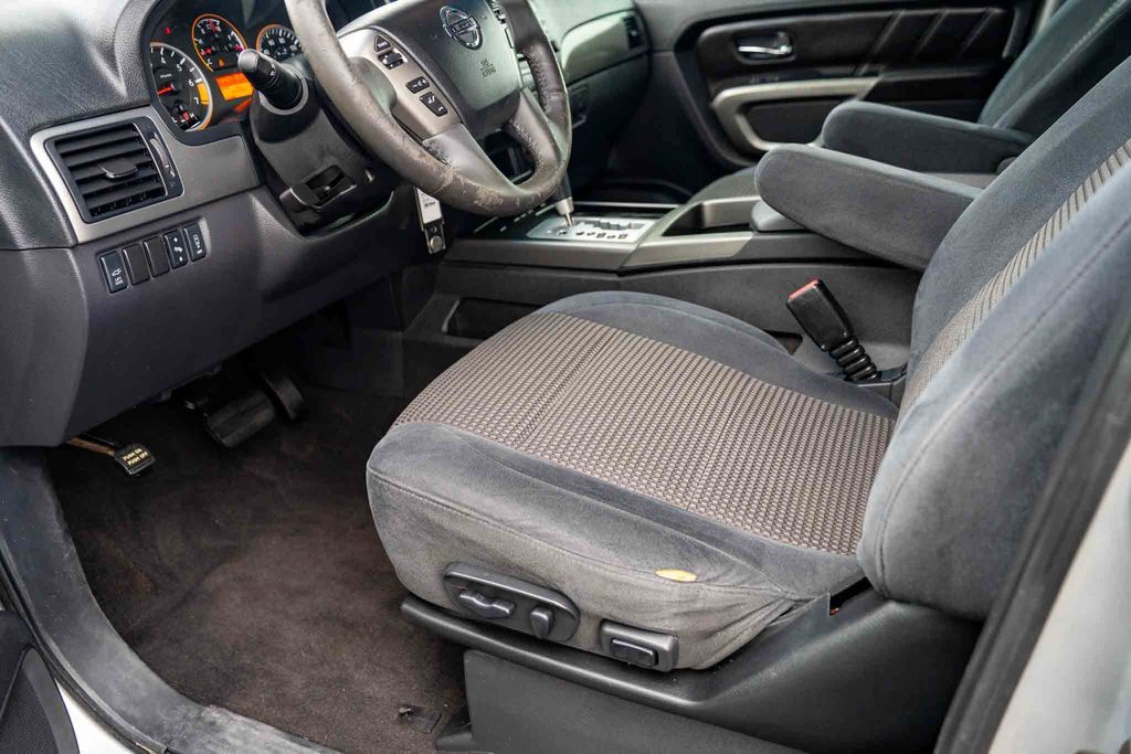 Used Car 2015 Nissan Armada  Sv For Sale Under $12,000 In Austin, Texas