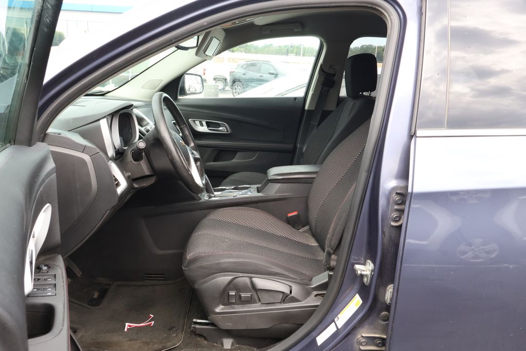 Thumbnail: 2013 Chevrolet Equinox - 12