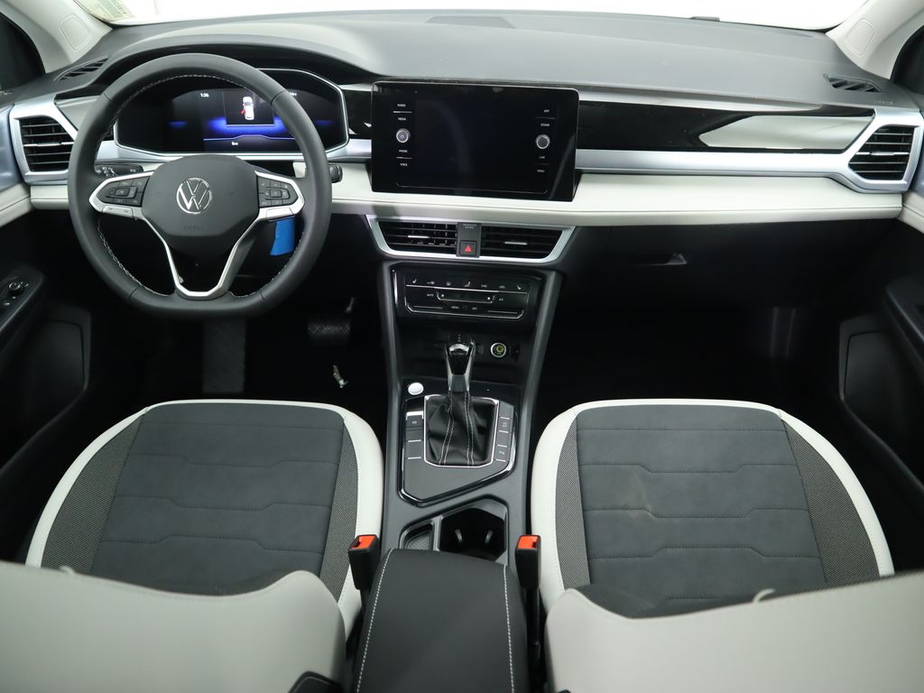 Thumbnail: 2025 Volkswagen Taos - 13