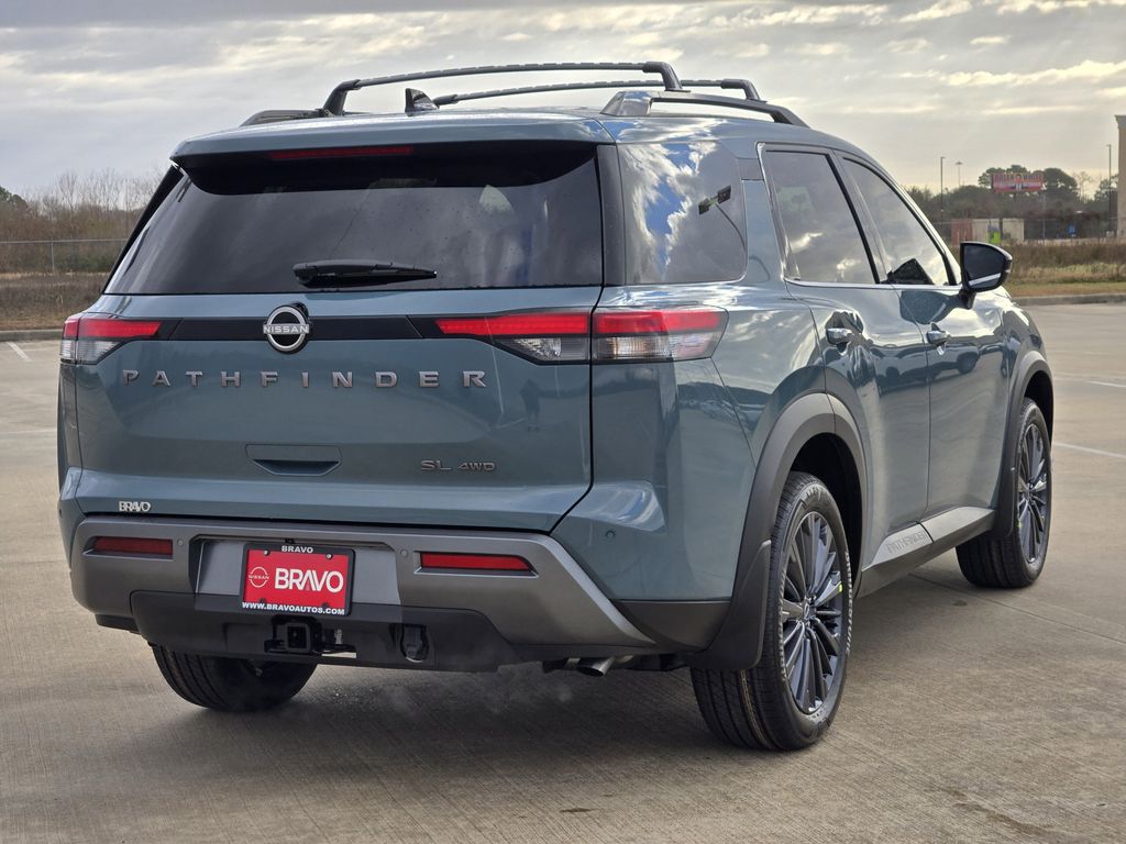 2026 Nissan Pathfinder SL - 2