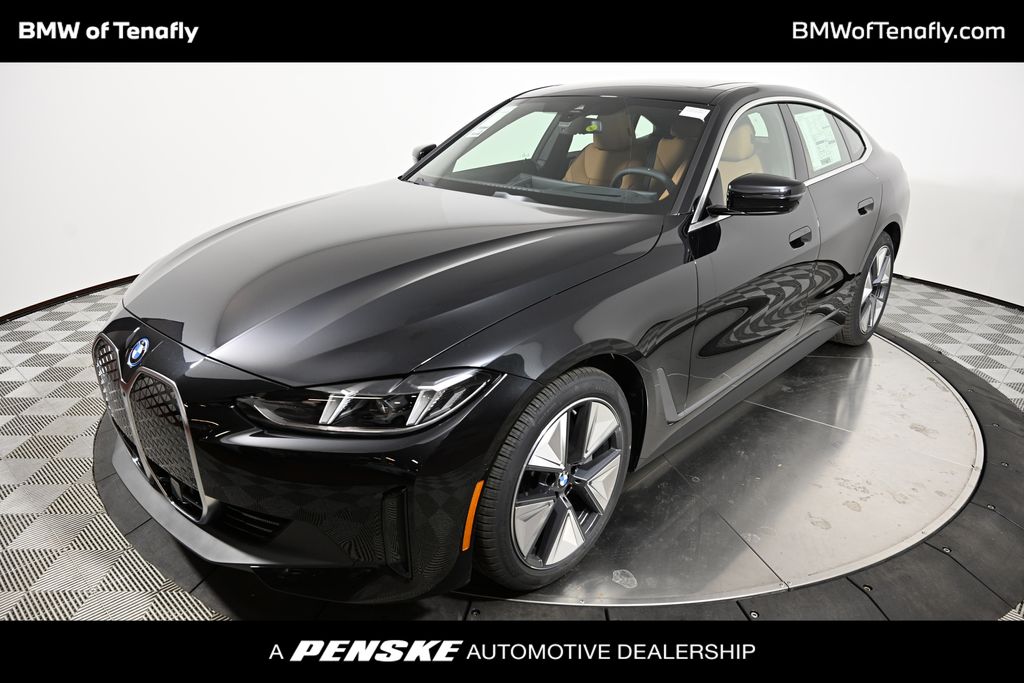 2025 BMW i4 xDrive40 Hero Image