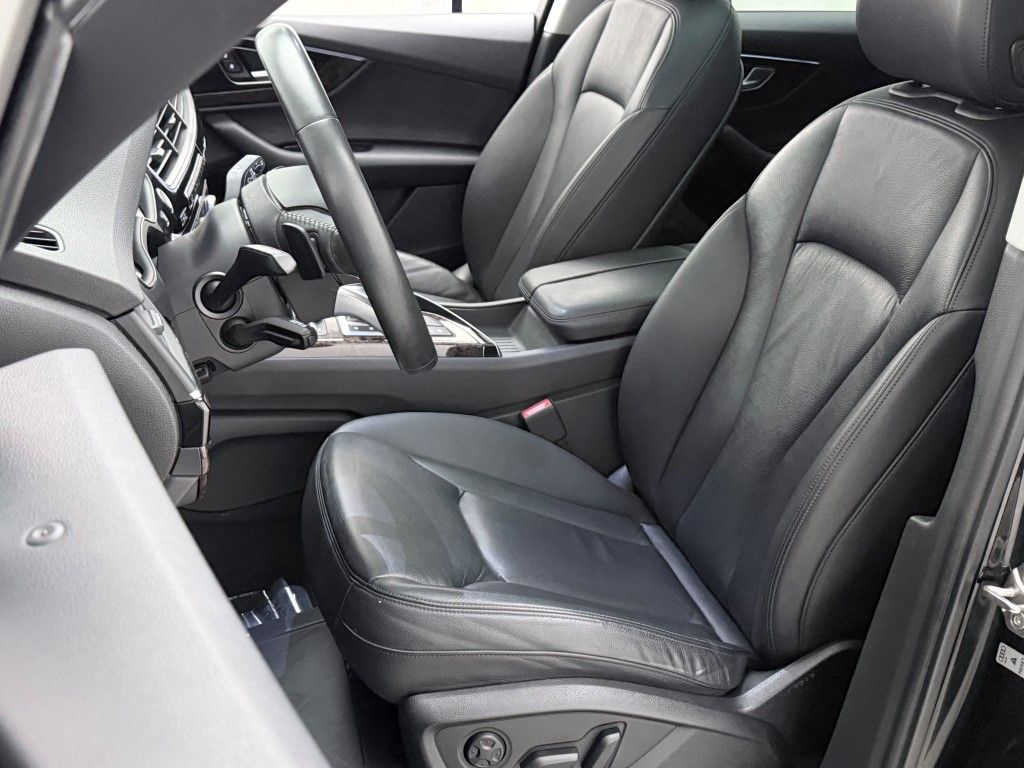 Thumbnail: 2017 Audi Q7 - 27