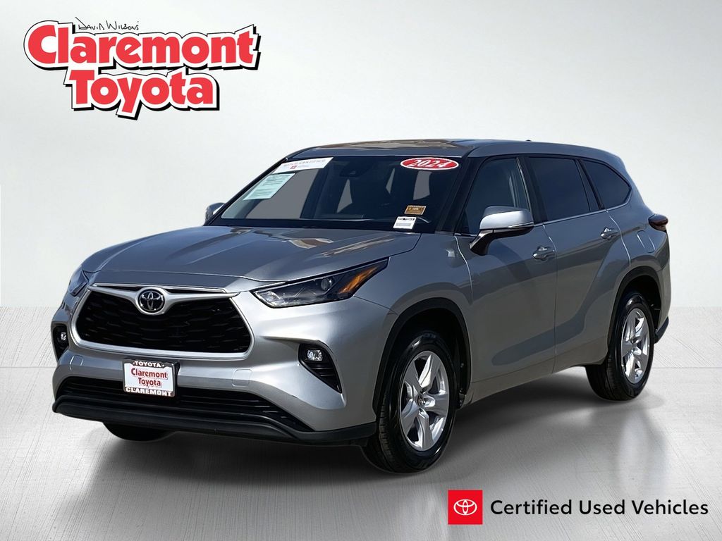 2024 Toyota Highlander LE FWD