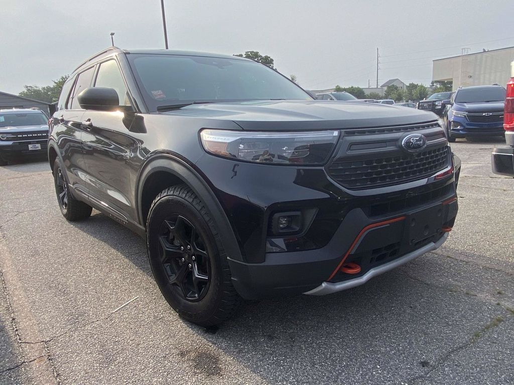Black Metallic 2022 Ford Explorer SUV / Crossover All-Wheel Drive Automatic