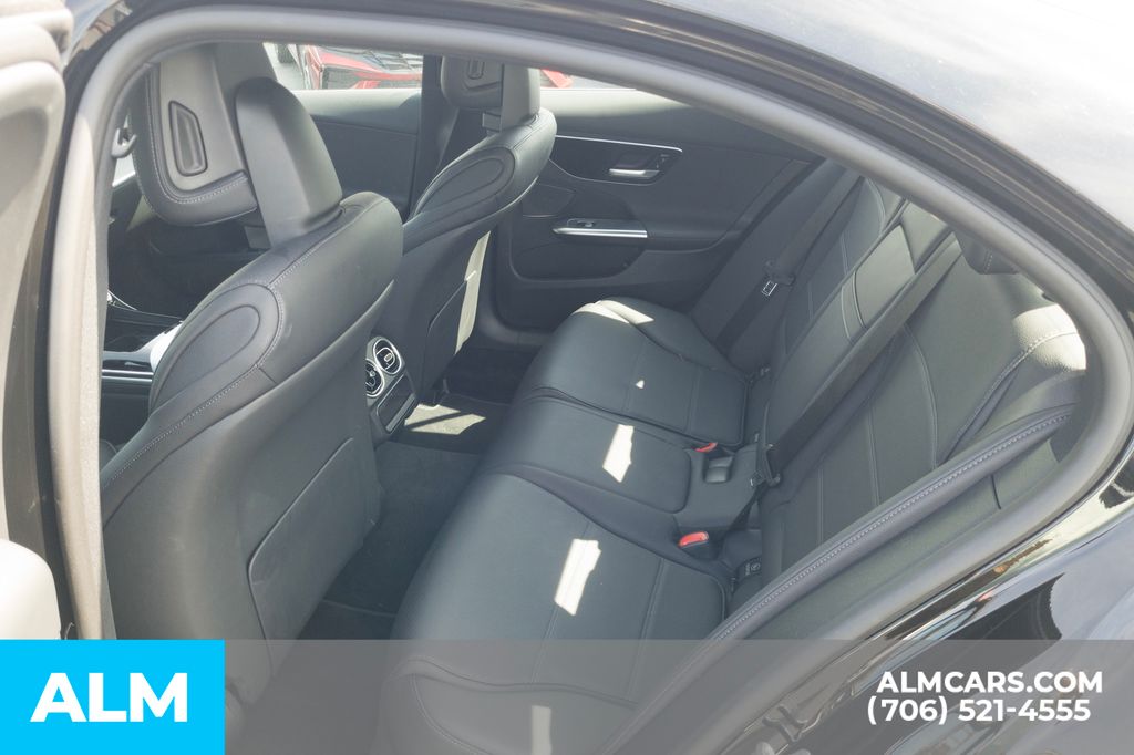 2025 Mercedes-Benz C-Class Sedan C 300 - Photo 20