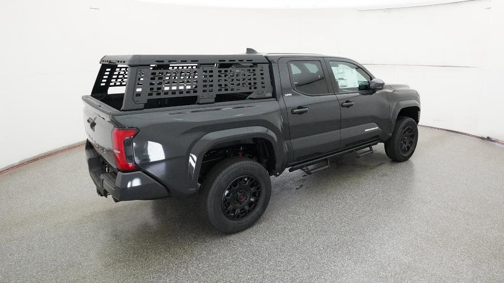 Thumbnail: 2025 Toyota Tacoma - 18