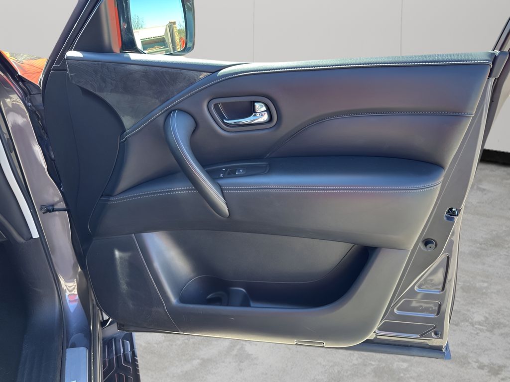 Used Car 2023 Infiniti Qx80  Luxe For Sale Under $50,000 In Austin, Texas