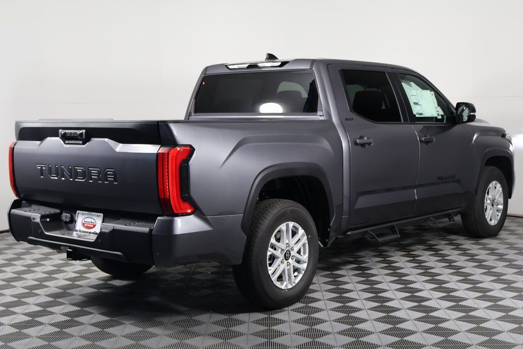 2025 Toyota Tundra SR5 2