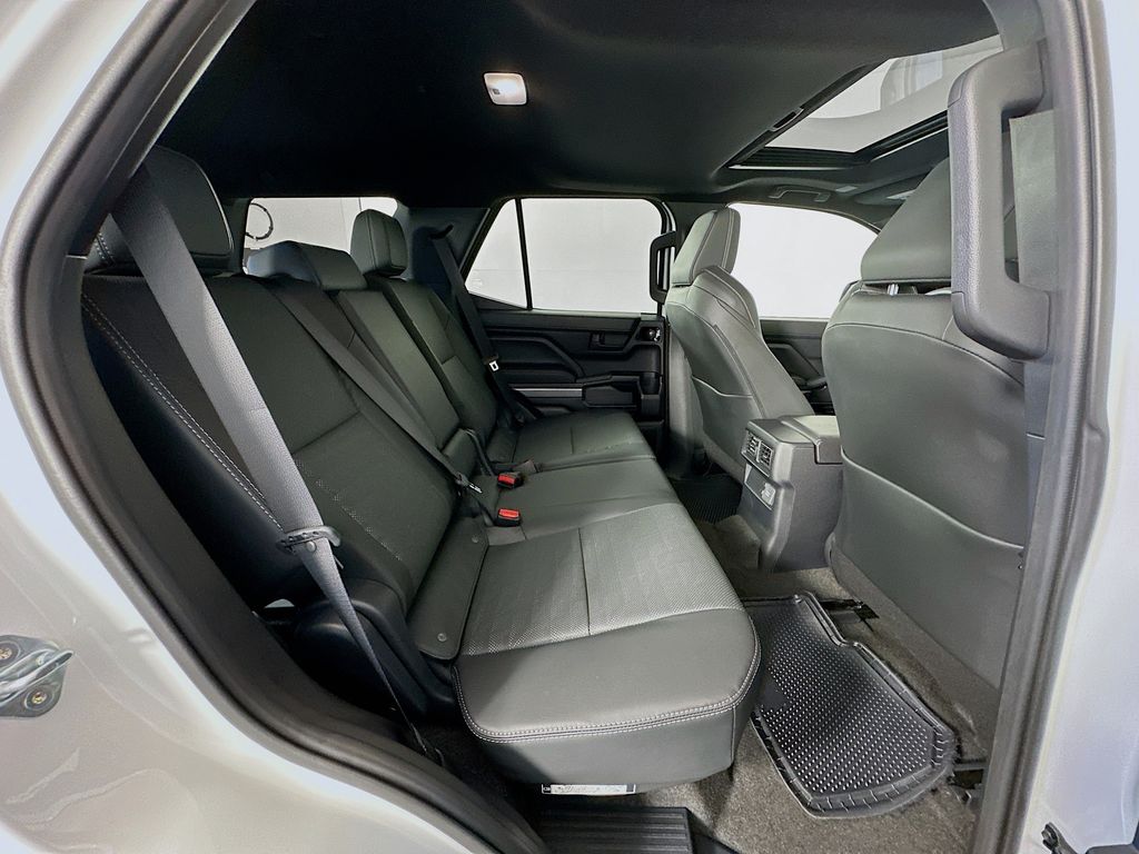 Thumbnail: 2025 Toyota 4Runner - 28