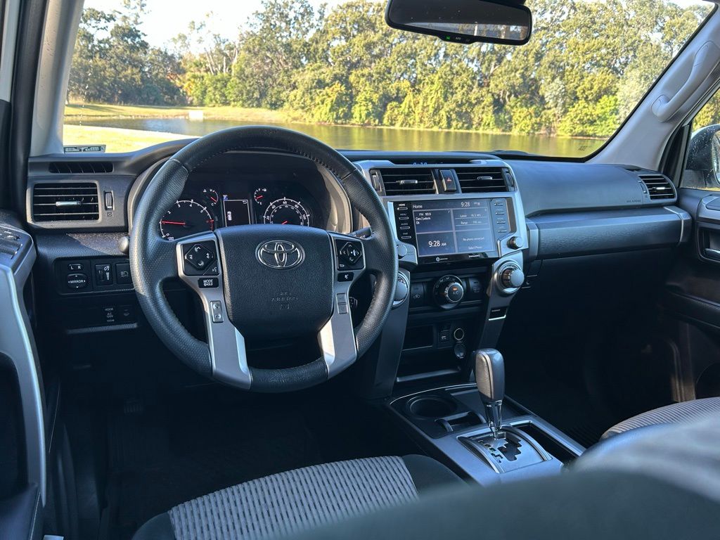 Thumbnail: 2024 Toyota 4Runner - 12