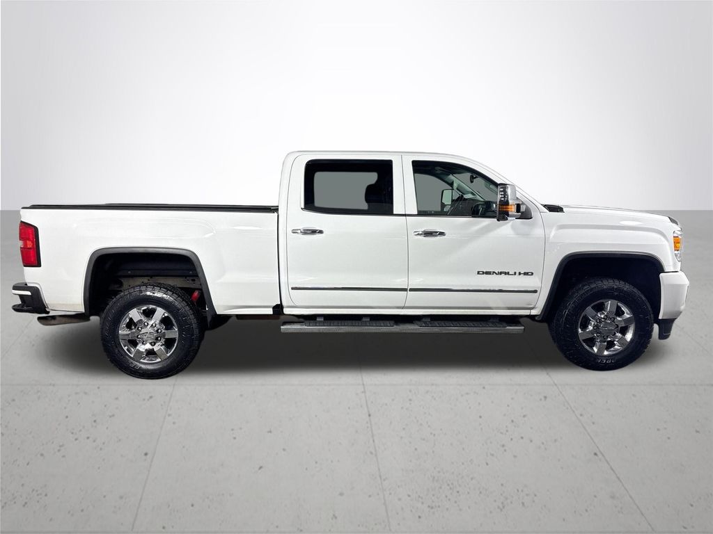 2019 GMC Sierra 2500HD Denali