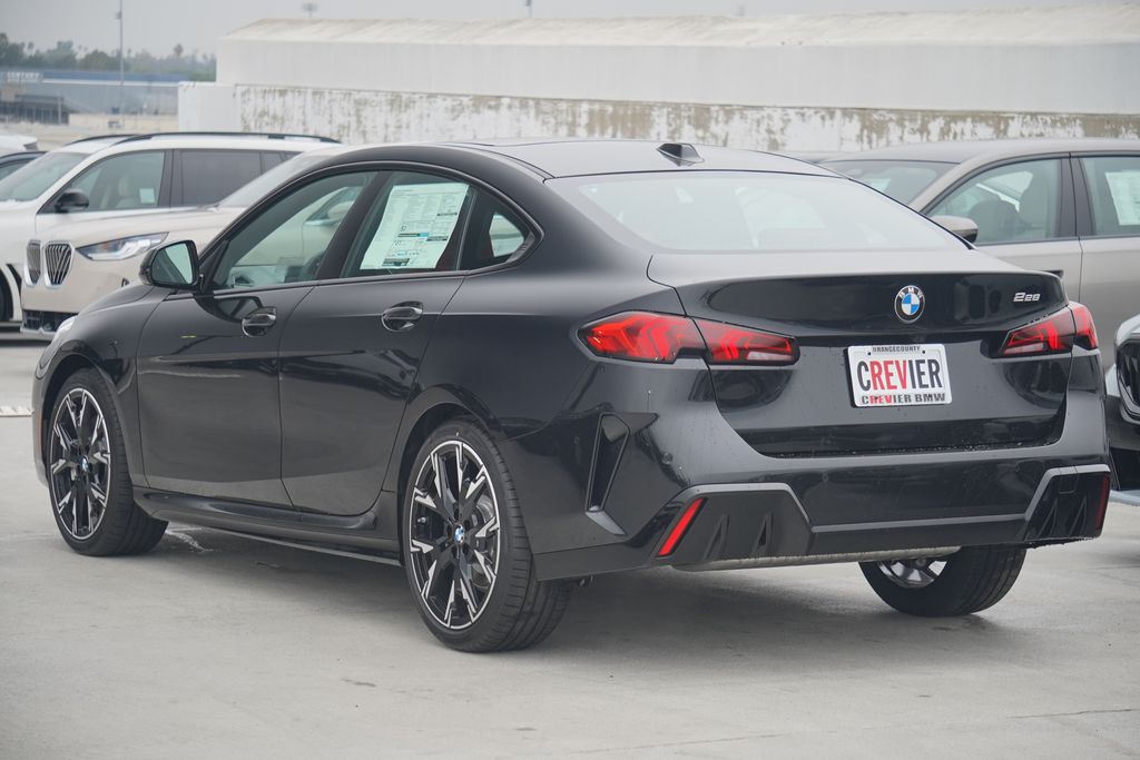 Thumbnail: 2026 BMW 2 Series - 7