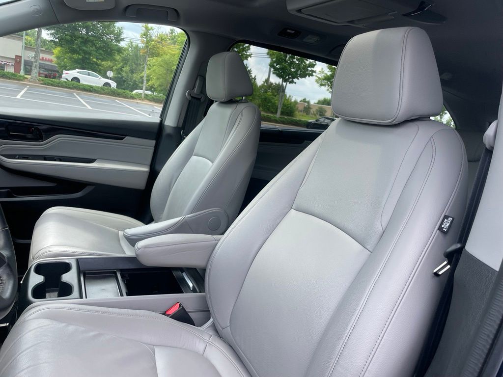 Thumbnail: 2023 Honda Odyssey - 25