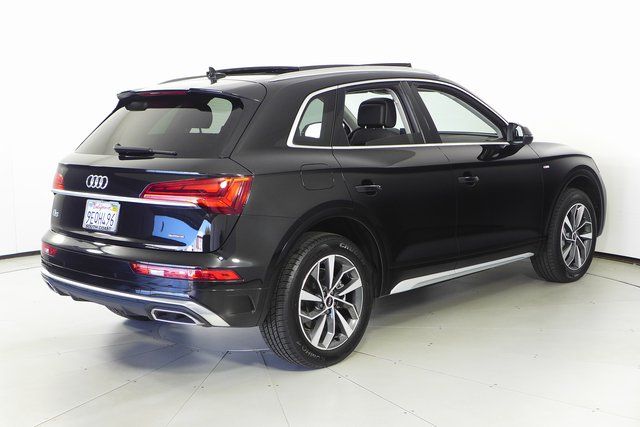 2023 Audi Q5 45 S line Premium Plus 7