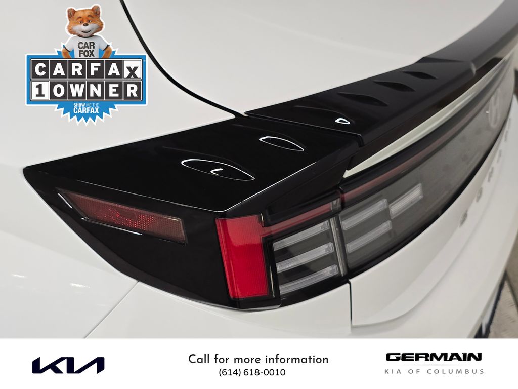 2024 Hyundai Sonata Hybrid Limited photo 10