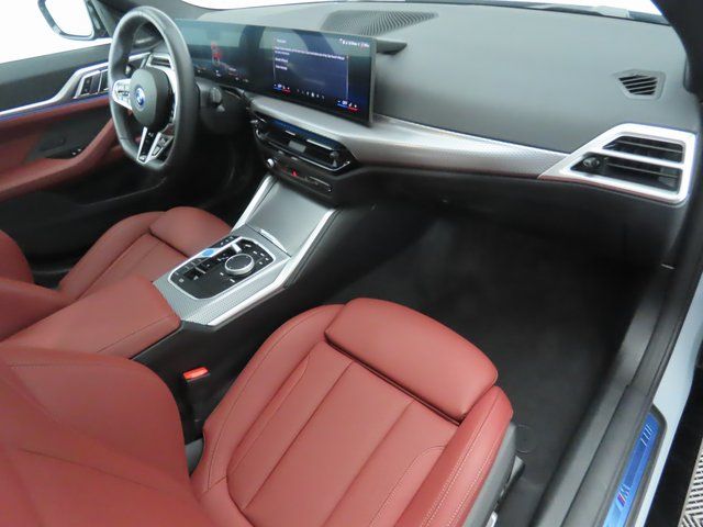 Thumbnail: 2025 BMW i4 - 18