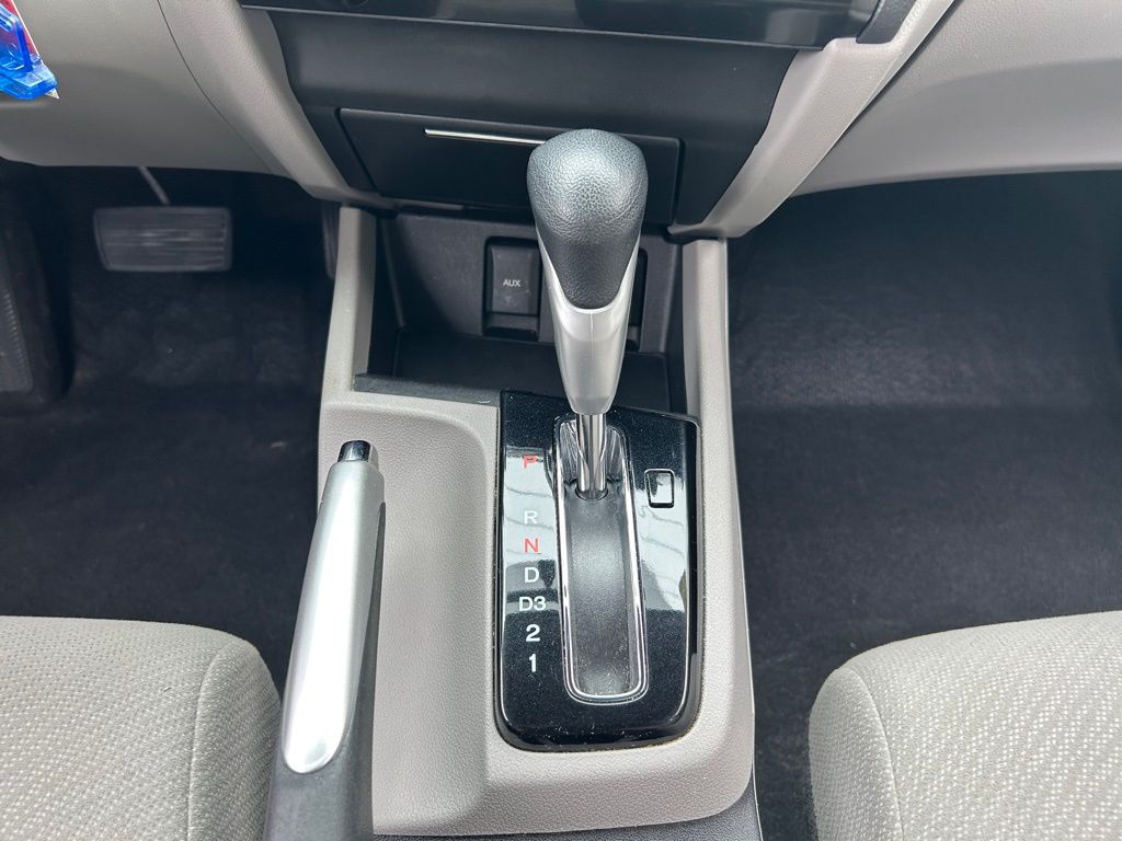 Thumbnail: 2013 Honda Civic - 16